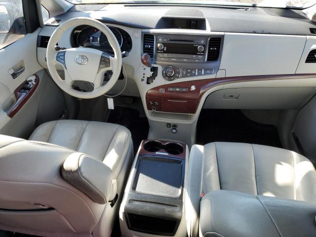 Photo 8 from auction – 2011 TOYOTA SIENNA XLE with VIN 5TDYK3DC4BS091051