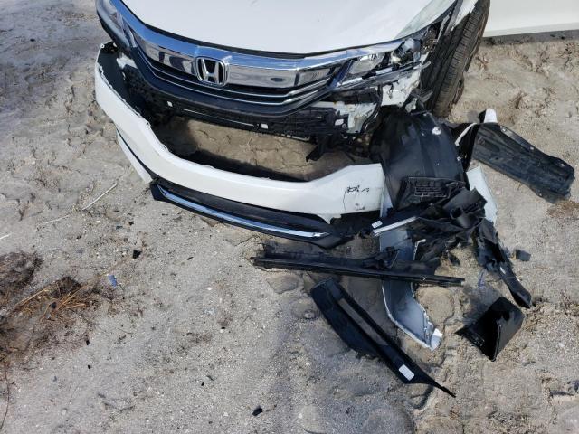 Photo 12 from auction – 2016 HONDA ACCORD with VIN 1HGCR2F79GA119562