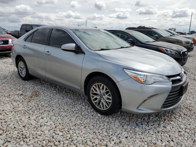 Photo 4 from auction – 2017 TOYOTA CAMRY LE with VIN 4T1BF1FK0HU305939
