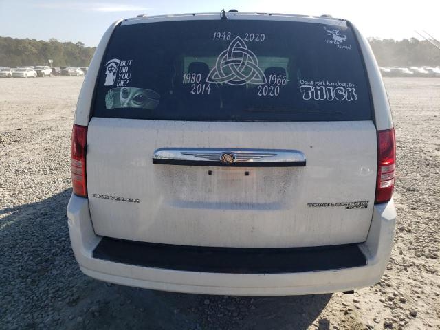 Photo 6 from auction – 2010 CHRYSLER TOWN & COU with VIN 2A4RR5D19AR359300