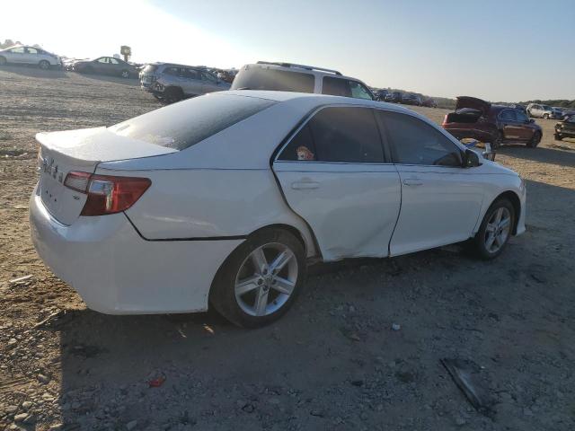 Photo 3 from auction – 2014 TOYOTA CAMRY L with VIN 4T1BF1FK7EU854971