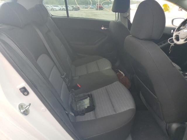 Photo 10 from auction – 2016 KIA FORTE LX with VIN KNAFK5A84G5574391