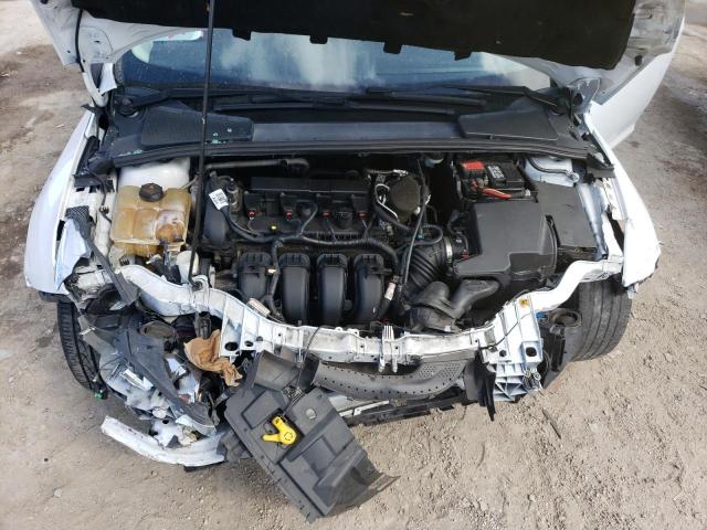 Photo 11 from auction – 2015 FORD FOCUS SE with VIN 1FADP3F24FL209245