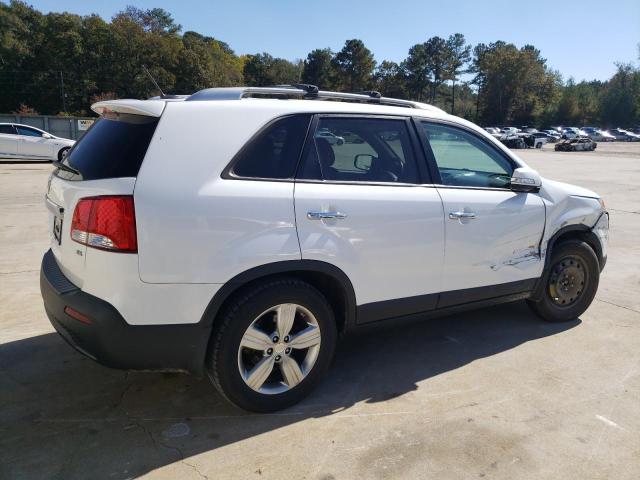 Photo 3 from auction – 2013 KIA SORENTO EX with VIN 5XYKU4A61DG417375