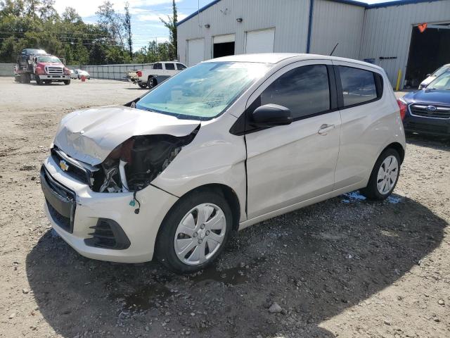 CHEVROLET SPARK LS 2017 مع رقم تعريف المركبة KL8CB6SA4HC840382 - صورة من المزاد