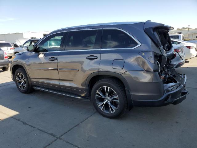 Photo 2 from auction – 2016 TOYOTA HIGHLANDER with VIN 5TDJKRFH3GS283257