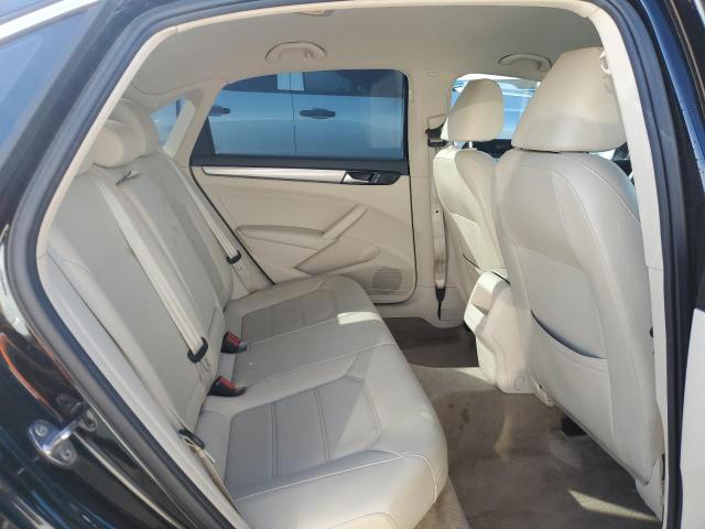 Photo 10 from auction – 2015 VOLKSWAGEN PASSAT S with VIN 1VWAS7A33FC109217