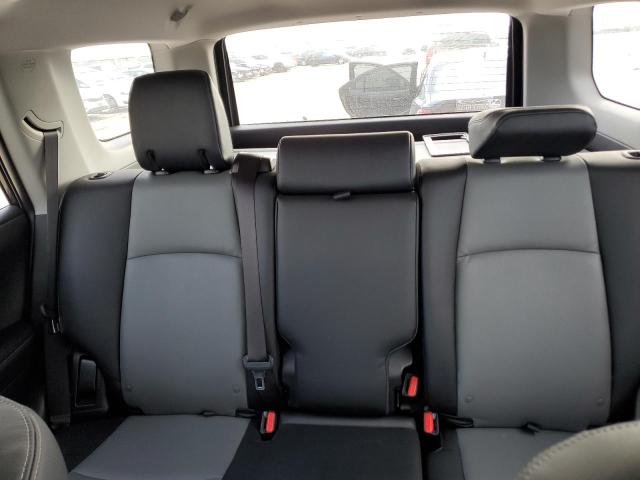 Photo 10 from auction – 2022 TOYOTA 4RUNNER SR with VIN JTEFU5JRXN5257603