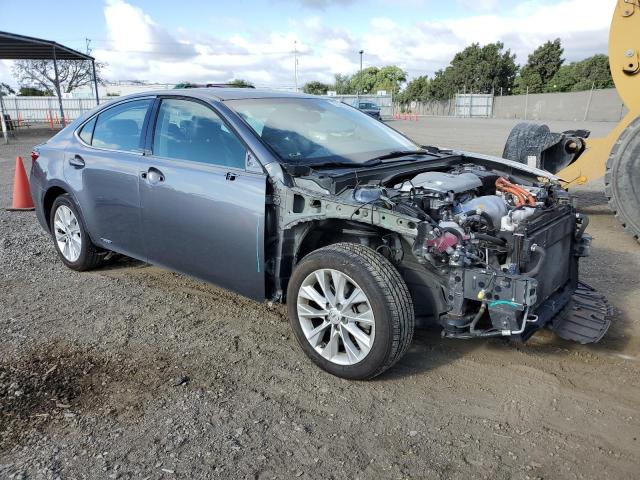 Фото 4 с аукциона – 2015 LEXUS ES 300H с VIN JTHBW1GG5F2092993
