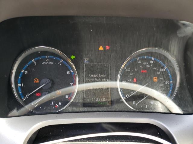Photo 9 from auction – 2018 TOYOTA RAV4 LIMIT with VIN 2T3DFREV0JW850006