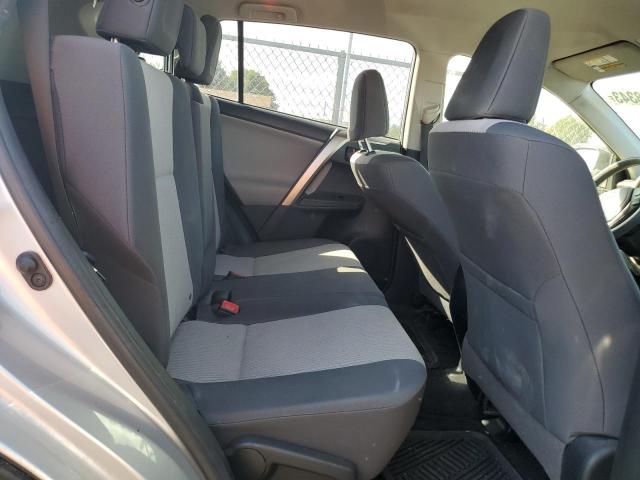 Photo 11 from auction – 2015 TOYOTA RAV4 LE with VIN JTMZFREV7FD044545