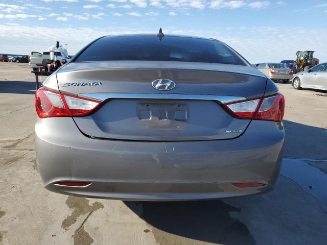 Photo 6 from auction – 2011 HYUNDAI SONATA SE with VIN 5NPEC4AC2BH261911
