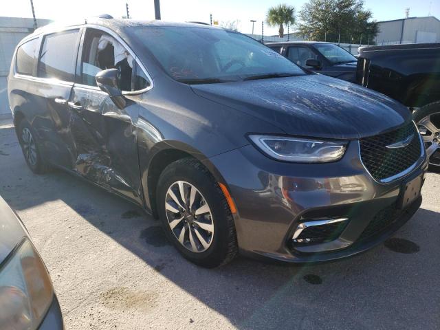 Photo 4 from auction – 2021 CHRYSLER PACIFICA H with VIN 2C4RC1L75MR580614