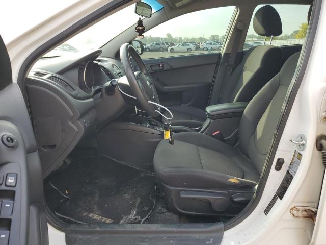 Photo 7 from auction – 2011 KIA FORTE LX with VIN KNAFT5A26B5444338