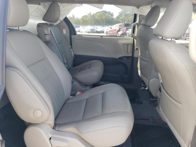 Photo 10 from auction – 2018 TOYOTA SIENNA XLE with VIN 5TDYZ3DC3JS909928