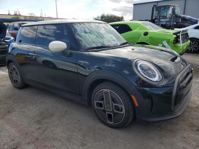 Photo 4 from auction – 2023 MINI COOPER SE with VIN WMW13DJ04P2T47537