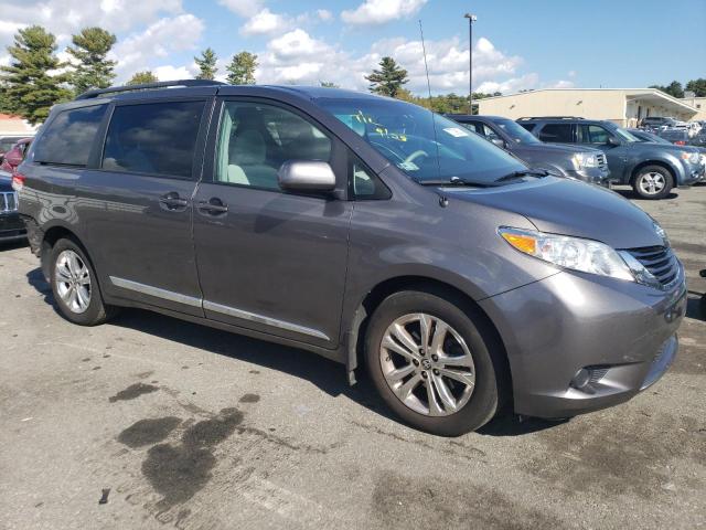 Photo 4 from auction – 2011 TOYOTA SIENNA LE with VIN 5TDJK3DC7BS020105