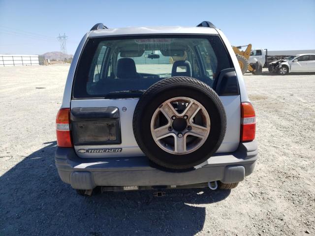 Photo 6 from auction – 2002 CHEVROLET TRACKER with VIN 2CNBJ13C726911160