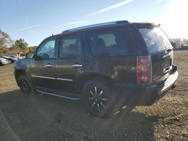 Photo 2 from auction – 2011 GMC YUKON DENA with VIN 1GKS2EEFXBR242679