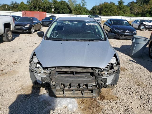 Photo 5 from auction – 2016 FORD FOCUS S with VIN 1FADP3E27GL311173
