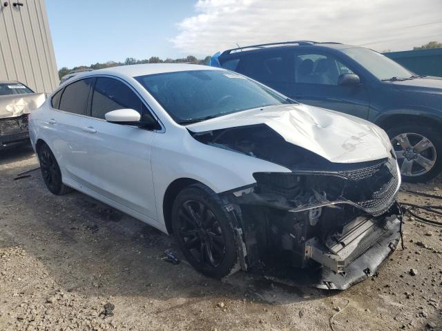 Photo 4 from auction – 2015 CHRYSLER 200 LIMITE with VIN 1C3CCCAB8FN575727