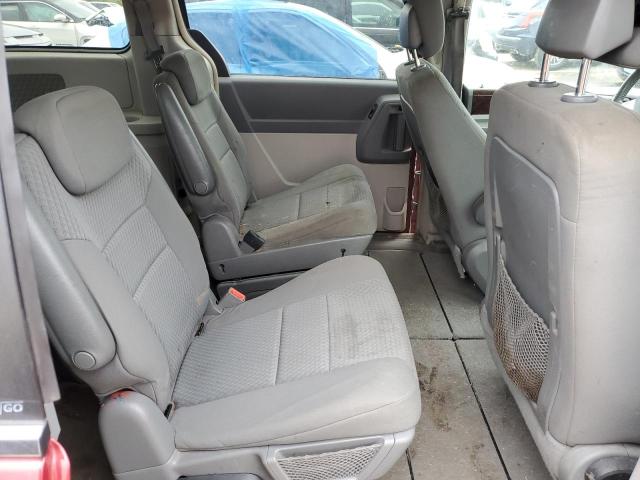 Photo 11 from auction – 2010 CHRYSLER TOWN & COU with VIN 2A4RR5D14AR366171