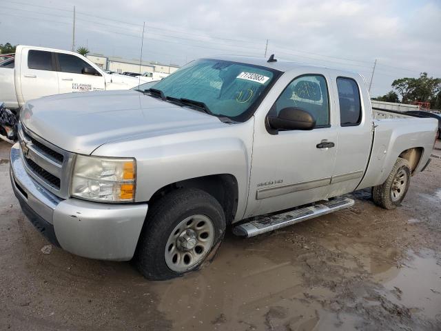 CHEVROLET SILVERADO 2010 with VIN 1GCSCREA7AZ247566 - Photo from auction