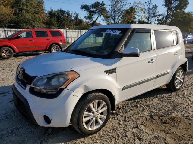 KIA SOUL + 2013 with VIN KNDJT2A60D7579711 - Photo from auction