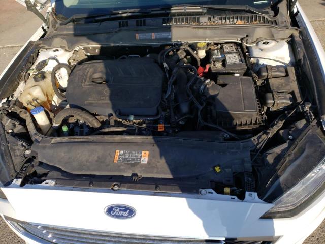 Photo 11 from auction – 2017 FORD FUSION SE with VIN 3FA6P0HD6HR368343