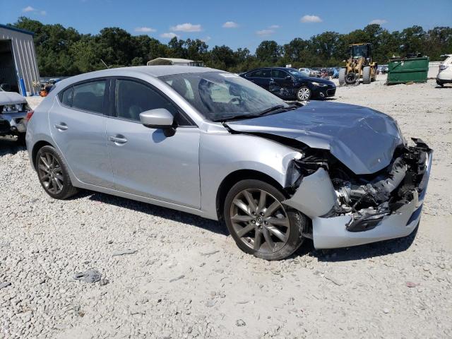 Photo 4 from auction – 2018 MAZDA 3 TOURING with VIN 3MZBN1L35JM206576