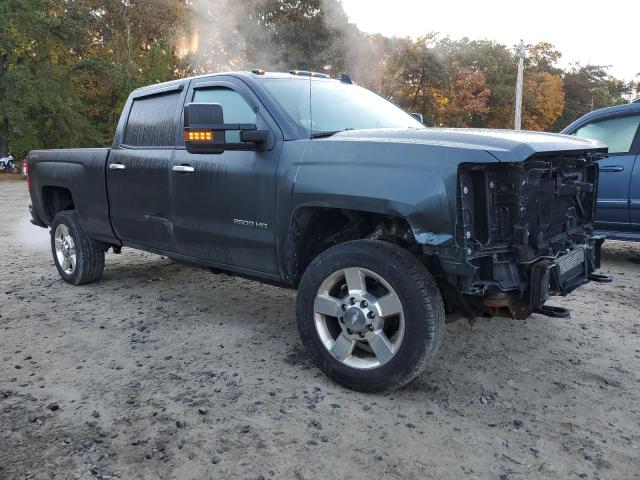 Photo 4 from auction – 2019 CHEVROLET SILVERADO with VIN 1GC1KREG2KF190036