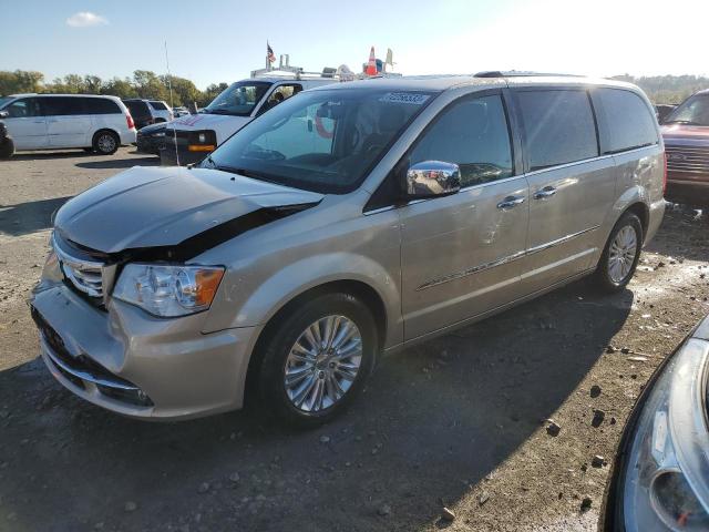 Photo 1 from auction – 2015 CHRYSLER TOWN & COU with VIN 2C4RC1GG8FR547183