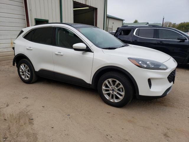 Photo 4 from auction – 2020 FORD ESCAPE SE with VIN 1FMCU9G65LUA35044