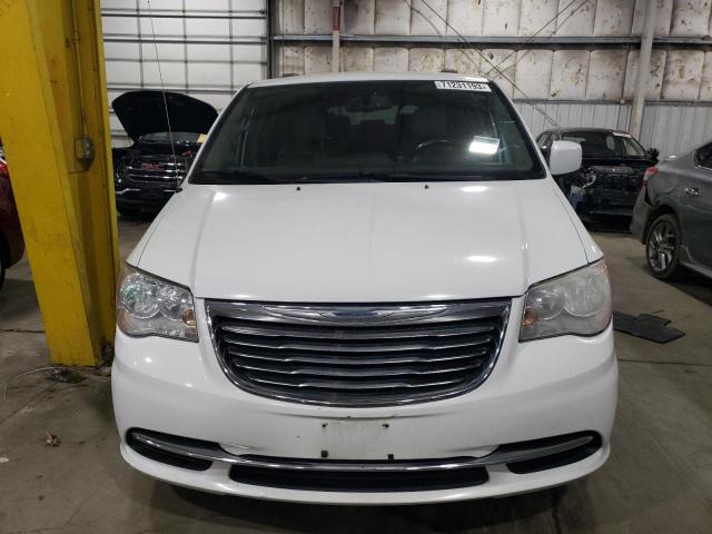 Photo 5 from auction – 2015 CHRYSLER TOWN & COU with VIN 2C4RC1AG4FR672657