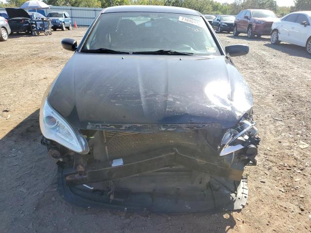 Photo 5 from auction – 2012 CHRYSLER 200 LX with VIN 1C3CCBAB2CN330802