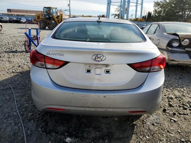 Photo 6 from auction – 2011 HYUNDAI ELANTRA GL with VIN KMHDH4AE6BU140752