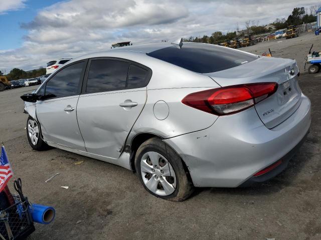 Photo 2 from auction – 2017 KIA FORTE LX with VIN 3KPFK4A78HE134605