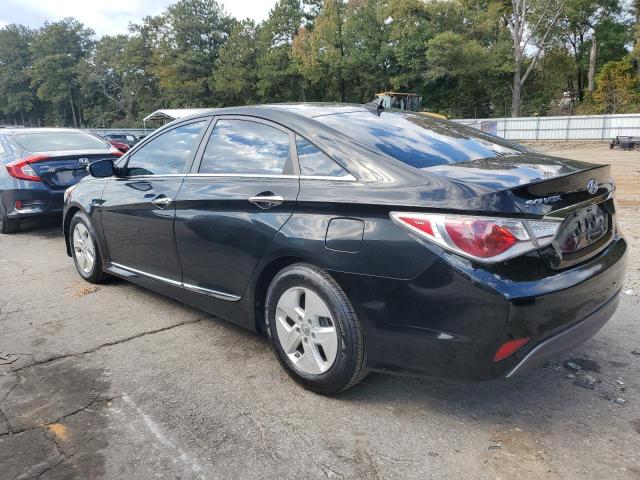 Photo 2 from auction – 2012 HYUNDAI SONATA HYB with VIN KMHEC4A44CA030800