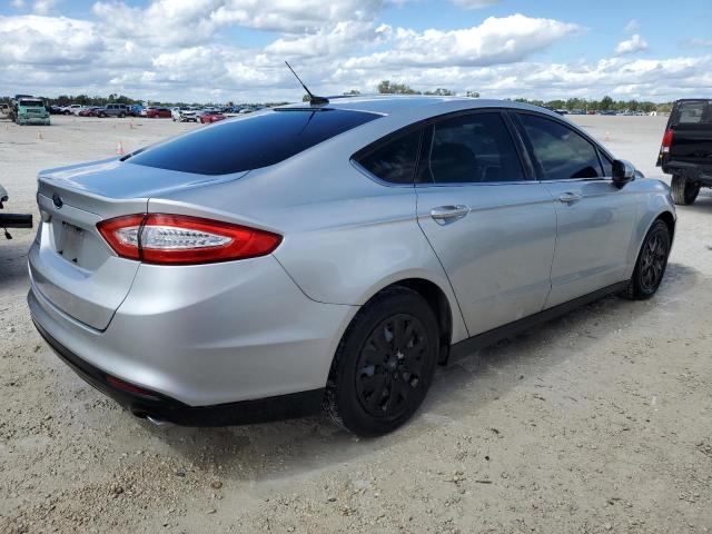 Photo 3 from auction – 2014 FORD FUSION S with VIN 1FA6P0G70E5355372