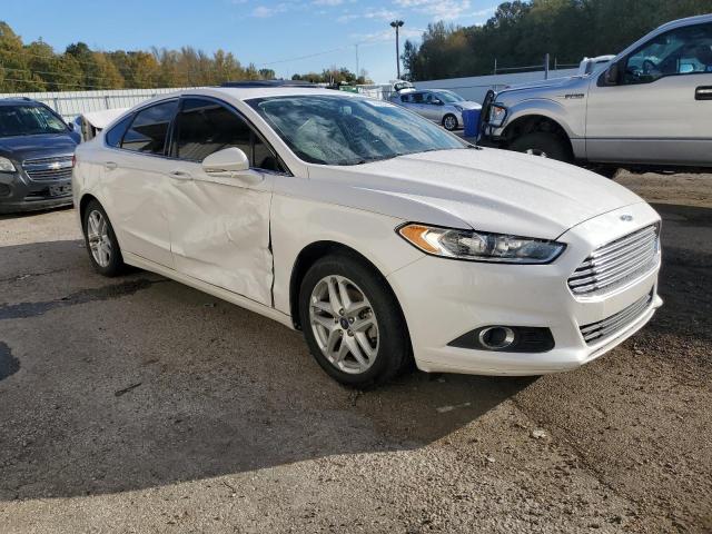 Photo 4 from auction – 2016 FORD FUSION SE with VIN 3FA6P0HD3GR311046