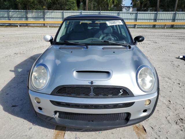 Foto 5 de la subasta – 2004 MINI COOPER S con VIN WMWRE33434TD88323