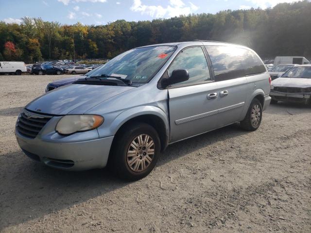 CHRYSLER TOWN & COU 2005 with VIN 2C4GP44R25R110362 - Photo from auction