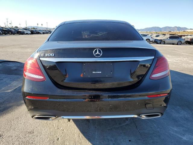 Photo 6 from auction – 2018 MERCEDES-BENZ E 300 with VIN WDDZF4JB1JA463294