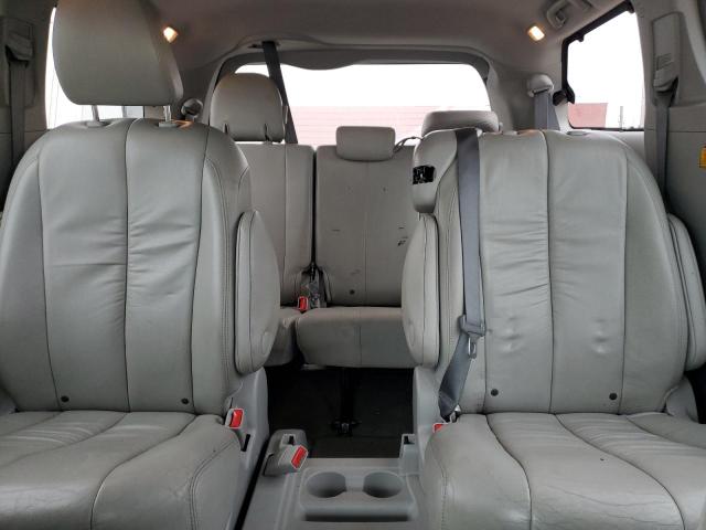 Photo 10 from auction – 2012 TOYOTA SIENNA XLE with VIN 5TDYK3DC1CS179847