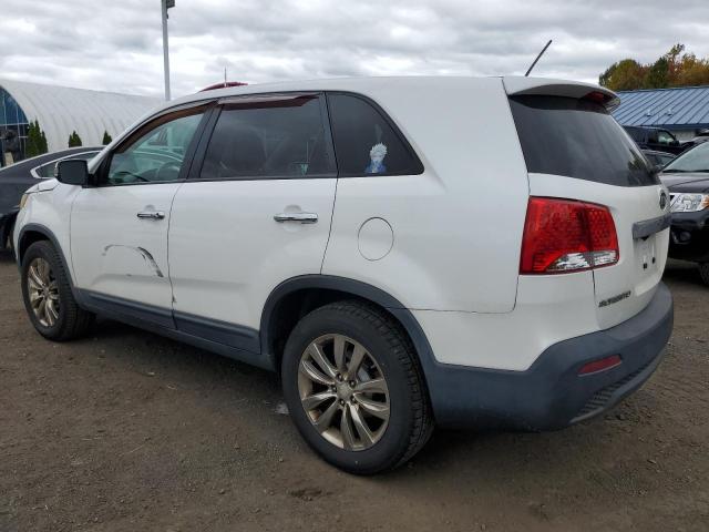 Photo 2 from auction – 2011 KIA SORENTO EX with VIN 5XYKU4A23BG012659