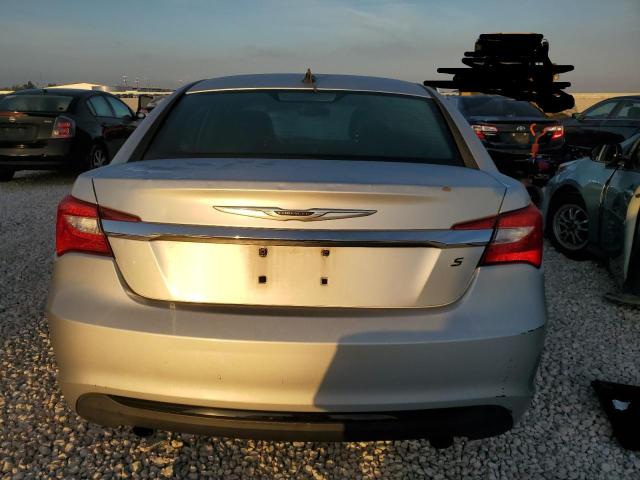 Photo 6 from auction – 2012 CHRYSLER 200 S with VIN 1C3CCBHG6CN197401