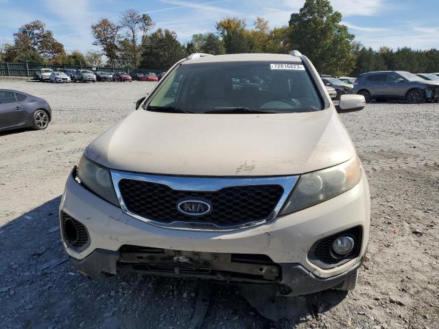 Photo 5 from auction – 2011 KIA SORENTO EX with VIN 5XYKU4A13BG025936