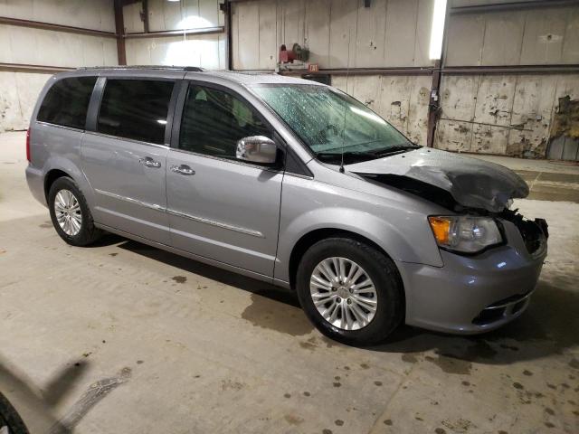 Photo 4 from auction – 2014 CHRYSLER TOWN & COU with VIN 2C4RC1GG6ER209179