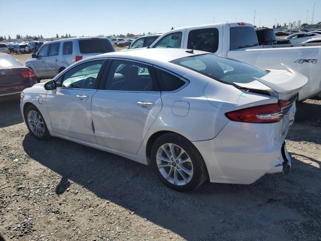 Photo 2 from auction – 2019 FORD FUSION TIT with VIN 3FA6P0SU8KR252237