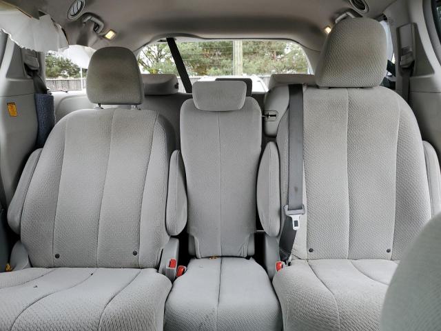 Photo 10 from auction – 2013 TOYOTA SIENNA LE with VIN 5TDKK3DCXDS378564
